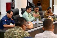 Gubernur Sumatera Utara (Sumut) Muhammad Bobby Afif Nasution membuka acara Sosialisasi Pencabutan Perizinan Berusaha Pemanfaatan Hutan (PBPH) di Aula Raja Inal Siregar, Kantor Gubernur Sumut, Jalan Diponegoro nomor 30. Medan, Kamis (16/4/2026).