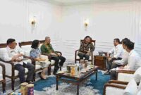 Gubernur Sumatera Utara (Sumut) Bobby Afif Nasution menerima audiensi Kepala Kantor Perwakilan Lembaga Penjamin Simpanan (LPS) I - Medan di Ruang Kerja Gubernur Lt. 10 Kantor Gubernur Sumut Jalan Diponegoro Nomor 30 Medan, Jumat (10/4/2026).