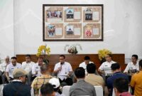 Pemerintah Provinsi Sumatera Utara (Sumut) melalui Kepala Badan Pendapatan Daerah (Bapenda) Sutan Tolang Lubis dan Kepala Badan Keuangan dan Aset Daerah (BKAD) Timur Tumanggor melakukan Konferensi Pers terkait upaya Pemprov Sumut dalam meningkatkan pendapatan daerah.