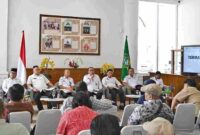 Temu Pers bersama Dinas Pemberdayaan Masyarakat dan Desa, Kependudukan dan Catatan Sipil Provinsi Sumatera Utara (Sumut)  di di Lobby Dekranasda Lantai 1 Kantor Gubernur Sumut Jalan Diponengoro Nomor 30 Medan, Rabu (8/4/2026).