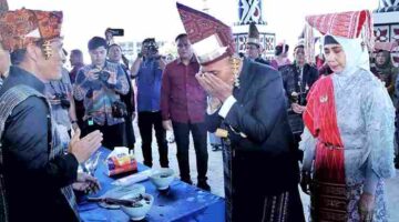 Pesta Rakyat HUT ke-193 Simalungun diwarnai ritual adat