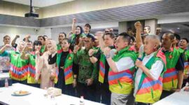 Wakil Wali Kota Medan, Zakiyuddin Harahap, berfoto bersama.