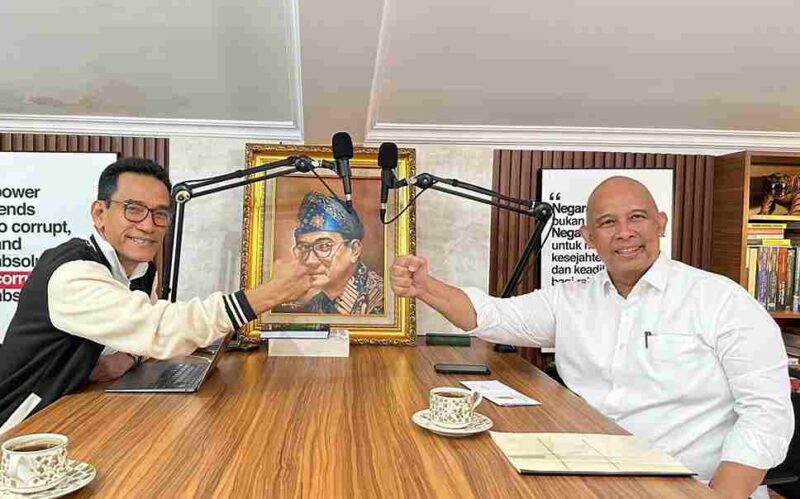 Dialog antara Refli Harun dan Sri Eko Sriyanto Galgendu
