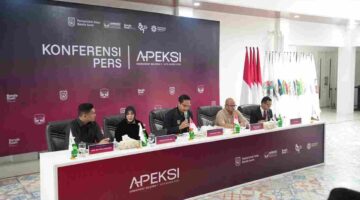 Wali Kota Medan, Rico Tri Putra Bayu Waas, saat menghadiri Rapat Kerja (Raker) Komisariat Wilayah I Asosiasi Pemerintah Kota Seluruh Indonesia (Apeksi) di Pendopo Wali Kota Banda Aceh, Minggu (19 April 2026).