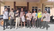 Polisi di Simalungun bantu turis Belanda temukan tas berisi paspor yang tertinggal di taksi di kawasan Danau Toba.