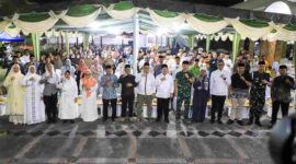 Peringatan Haul ke-112 Raja Sang Naualuh Damanik yang untuk pertama kalinya digelar di Masjid Raya Pematangsiantar, Kamis (23/4/2026) malam.