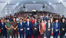 perayaan Paskah Oikoumene 2026 di wilayah terpencil sebagai bagian dari upaya mendekatkan pelayanan kepada masyarakat, dalam kegiatan yang berlangsung pada Rabu (23 April 2026) di Gereja Katolik Santa Clara, Desa Parsaoran, Kecamatan Sitio-tio.