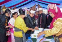 Wali Kota Pematangsiantar, Wesly Silalahi, S.H., M.Kn., bersama unsur Forum Koordinasi Pimpinan Daerah (Forkopimda) melaksanakan ziarah ke Jorat Raja Siantar di Pesanggrahan Raja Siantar, Kota Pematangsiantar, Jumat, 24 April 2026.