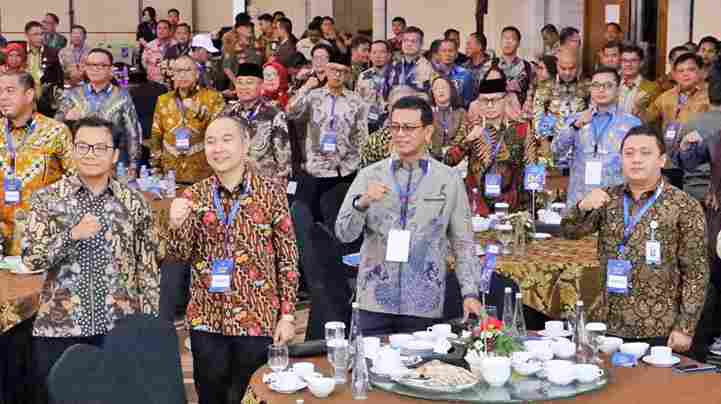 Kepala Daerah Se-Sumatera pada Forum Akselerator Negeri Kemendagri di Palembang.