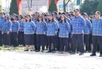 Upacara peringatan Hari Otonomi Daerah (Otda) ke-30 Tahun 2026 di halaman Kantor Bupati Simalungun, Pamatang Raya, Sumatera Utara, Senin (27/4/2026).