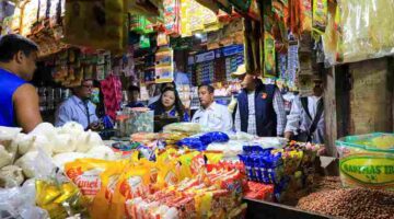 Pemerintah Kota Pematangsiantar melakukan inspeksi mendadak (sidak) untuk memantau harga dan ketersediaan minyak goreng subsidi merek Minyakita di Pasar Horas dan Pasar Dwikora, yang berlangsung pada Senin (27/4/2026).