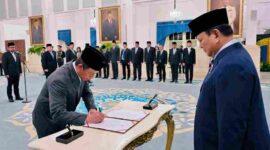 Hanif Faisol Nurofiq resmi dilantik sebagai Wakil Menteri Koordinator Bidang Pangan oleh Presiden Prabowo Subianto di Istana Negara, Jakarta, pada Senin, 27 April 2026