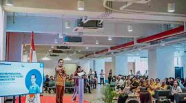 Wali Kota Medan, Rico Tri Putra Bayu Waas, saat menjadi pembicara dalam kegiatan Studium Generale di kampus BINUS University Medan, Selasa (28 April 2026).