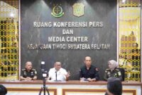 Konferensi pers Kejati Sumsel.