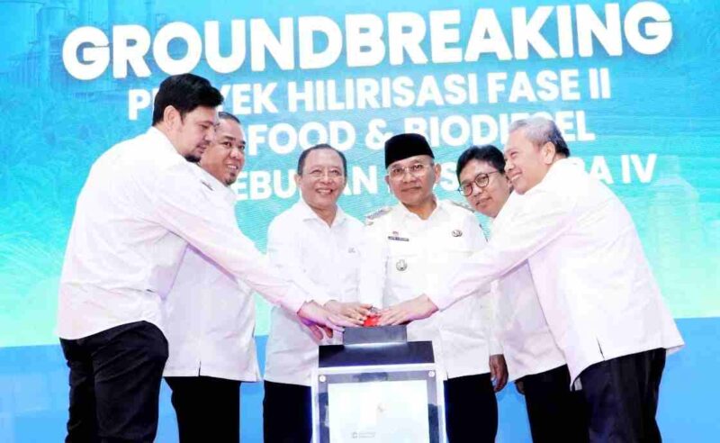 Groundbreaking hilirisasi PTPN IV di KEK Sei Mangkei dimulai.