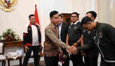 Wakil Presiden Gibran Rakabuming Raka menerima jajaran pengurus Federasi Hoki Indonesia di Istana Wakil Presiden, Jakarta, Rabu, 29 April 2026.