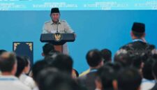 Presiden Prabowo Subianto melakukan groundbreaking proyek hilirisasi nasional tahap II di Refinery Unit IV Cilacap, Jawa Tengah, pada Rabu, 29 April 2026. 