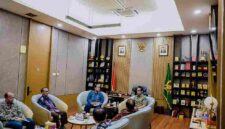 Wali Kota Medan, Rico Tri Putra Bayu Waas, saat menerima audiensi Yayasan Abdi Sabda di Rumah Dinas Wali Kota Medan, Kamis, 30 April 2026.