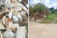 Foto 1: Batu Padas hasil galian, Foto 2: Lokasi dan kondisi sungai akibat penambangan batu Padas di wilayah Kecamatan Siantar Martoba. 