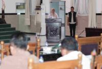 Wakil Wali Kota Pematangsiantar, Herlina, menyampaikan nota jawaban kepala daerah atas pemandangan umum fraksi-fraksi DPRD terkait Laporan Keterangan Pertanggungjawaban (LKPJ) Tahun Anggaran 2025, dalam rapat paripurna yang digelar di Gedung Harungguan DPRD Pematangsiantar, Selasa (14 April 2026) malam.