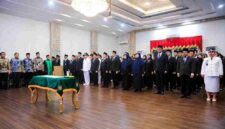 Wali Kota Medan, Rico Tri Putra Bayu Waas, melantik 76 pejabat eselon II, III, dan IV di lingkungan Pemerintah Kota (Pemko) Medan. Kamis, 16 April 2026.