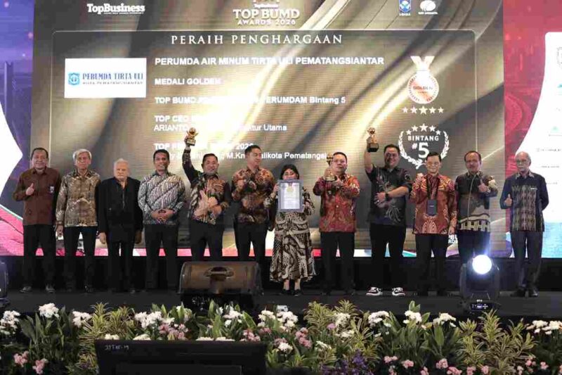 Pemerintah Kota Pematangsiantar melalui Perumda Air Minum Tirta Uli meraih sejumlah penghargaan dalam ajang TOP BUMD Awards 2026 yang digelar di Hotel Raffles Ciputra World, pada Senin, 13 April 2026.