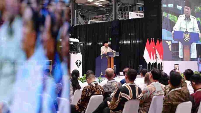 Presiden Prabowo Subianto menyampaikan sambutannya pada peresmian fasilitas perakitan kendaraan komersial listrik milik PT VKTR Sakti Industries di Kabupaten Magelang, Provinsi Jawa Tengah, Kamis, 9 April 2026. Foto: BPMI Setpres