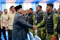 Presiden Prabowo Subianto menghadiri acara penyerahan denda administratif dan penyelamatan keuangan negara, serta penguasaan kembali kawasan hutan tahap VI yang digelar di Kompleks Kejaksaan Agung Republik Indonesia, Jakarta, pada Jumat, 10 April 2026. Foto: BPMI Setpres