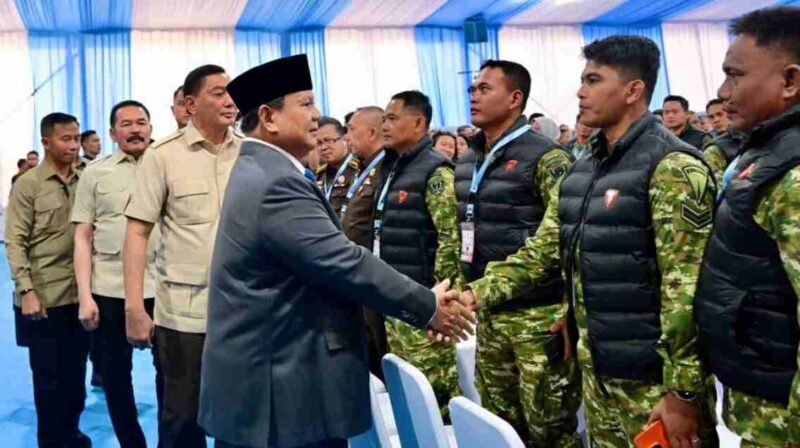 Presiden Prabowo Subianto menghadiri acara penyerahan denda administratif dan penyelamatan keuangan negara, serta penguasaan kembali kawasan hutan tahap VI yang digelar di Kompleks Kejaksaan Agung Republik Indonesia, Jakarta, pada Jumat, 10 April 2026. Foto: BPMI Setpres