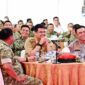 Gubernur Sumatera Utara (Sumut) Bobby Afif Nasution bersama Pangdam I/Bukit Barisan Mayjen TNI Hendy Antariksa, Kapolda Sumut Irjen Pol Whisnu Hermawan Februanto, serta jajaran Forkopimda, mengikuti peresmian nasional operasionalisasi 1.061 Koperasi Desa/Kelurahan Merah Putih yang dipimpin Presiden Prabowo Subianto secara virtual dari KMP Tanjung Selamat, Kecamatan Medan Tuntungan, Sabtu (16/5/2026). 