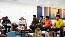 Gubernur Sumatera Utara (Sumut) Bobby Afif Nasution di dampingi OPD, menerima audiensi Lembaga Pengembangan Tilawatil Qur'an (LPTQ) provinsi Sumatera Utara di ruang kerja Gubernur lantai 10 Kantor Gubernur, Kamis (21/5/2026)