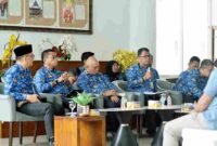 Pemerintah Provinsi Sumatera Utara (Sumut) melalui Dinas Pertanian dan Ketahanan Pangan  Provinsi Sumut melakukan Konferensi Pers terkait ketersediaan bahan pokok. Kegiatan yang difasilitasi Dinas Kominfo Sumut ini berlangsung di Lobby Dekranasda Lantai 1 Kantor Gubernur Sumut Jalan Diponengoro Kota Medan, Rabu (20/5/2026).