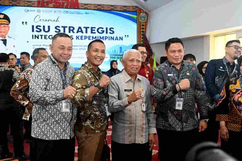 PKN TINGKAT II TAHUN 2026
Wakil Gubernur Sumatera Utara (Sumut) Surya saat menjadi Narasumber pada Pelatihan Kepemimpinan Nasional (PKN) Tingkat II Angkatan XII Tahun 2026 di Aula Gedung BPSDM Sumut, Jalan Ngalengko No 1 Medan, Kamis (21/5/2026).