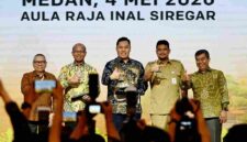 Gubernur Sumatera Utara (Sumut) Muhammad Bobby Afif Nasution didampingi Pj Sekdaprov Sumut Sulaiman Harahap, menghadiri Pengukuhan Kepala Kantor Perwakilan Lembaga Penjamin Simpanan I Jimmy Ardianto, di Aula Raja Inal Siregar, Kantor Gubernur Sumut, Jalan Diponegoro 30 Medan, Senin (4/5/2026). 