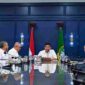 Gubernur Sumut, Bobby Nasution menyalurkan Bagi Hasil Pajak Rokok Triwulan I Tahun 2026 dan Kurang Salur  Bagi Hasil Pajak Provinsi Tahun 2024 & 2025 kepada Kabupaten / Kota se Sumut secara virtual dari Ruang Kerja Gubernur Sumut, Lantai 10, Kantor Gubernur Sumut, Jalan Diponegoro No. 30, Medan, Selasa (5/5/2026).