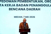 Penjabat Sekretaris Daerah Provinsi (Sekdaprov) Sumatera Utara (Sumut) Sulaiman Harahap didampingi  Kepala BPBD Sumut Tuahta Ramajaya Saragih menghadiri Sosialisasi dan Focus Group Discussion (FGD) terkait Permendagri Nomor 18 Tahun 2025 tentang Pedoman Pembentukan, Organisasi, dan Tata Kerja BPBD, di Ballroom Hotel Four Points by Sheraton Medan, Kamis (7/5/2026).