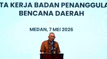 Penjabat Sekretaris Daerah Provinsi (Sekdaprov) Sumatera Utara (Sumut) Sulaiman Harahap didampingi  Kepala BPBD Sumut Tuahta Ramajaya Saragih menghadiri Sosialisasi dan Focus Group Discussion (FGD) terkait Permendagri Nomor 18 Tahun 2025 tentang Pedoman Pembentukan, Organisasi, dan Tata Kerja BPBD, di Ballroom Hotel Four Points by Sheraton Medan, Kamis (7/5/2026).