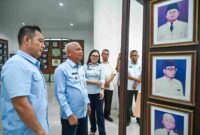 Wakil Gubernur Sumut Surya mengunjungi Dinas Perpustakaan dan Arsip Provinsi Sumut di Jalan Brigjend Katamso, Medan, Selasa (19/5/2026). Pada kunjungan ini, Wagub Sumut meninjau fasilitas, pelayanan dan kelengkapan buku serta arsip yang ada di Perpustakaan Daerah. 