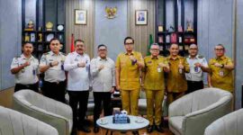 Rico Tri Putra Bayu Waas menerima kunjungan Kepala Kantor Wilayah Imigrasi Sumatera Utara, Parlindungan.