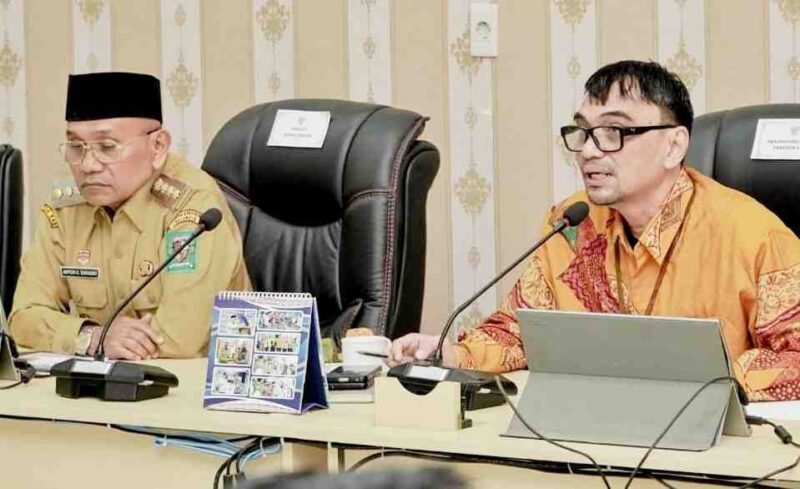 Badan Pemeriksa Keuangan Republik Indonesia (BPK RI) menutup rangkaian audit melalui exit meeting yang digelar di Kantor Bupati Simalungun, Pamatang Raya, Sumatera Utara, Selasa (5 Mei 2026).