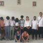 Razia pelajar bolos sekolah dan memberikan pembinaan humanis serta melibatkan orang tua dan sekolah.
