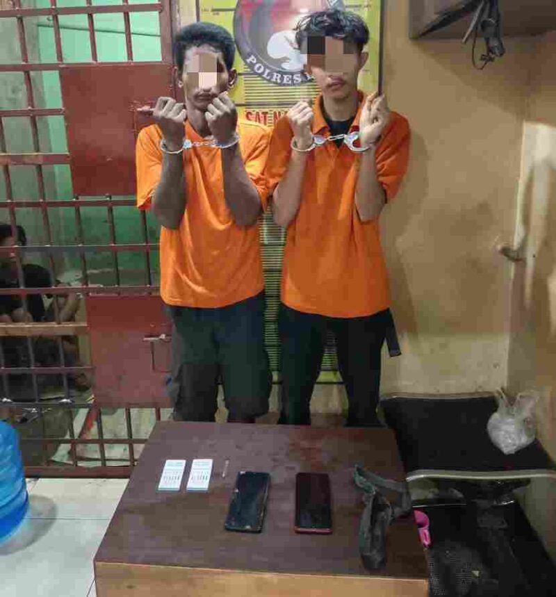 DP (35), warga Kecamatan Wampu, dan HS (20), warga Kecamatan Stabat. 