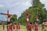 Salah satu prosesi dalam Paskah Oikumene 2026 Kabupaten Toba.