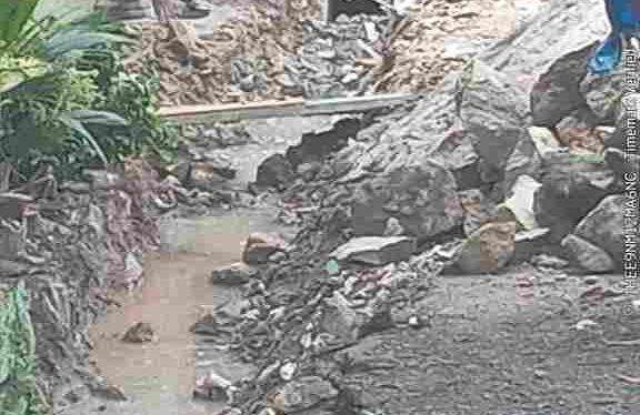 Saluran yang telah digali di Jalan Jawa, Pematangsiantar