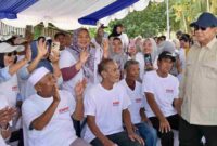 Presiden Prabowo Subianto meninjau langsung Kampung Nelayan Merah Putih (KNMP) di Kelurahan Leato Selatan, Kota Gorontalo, pada Sabtu, 9 Mei 2026. Foto: BPMI Setpres