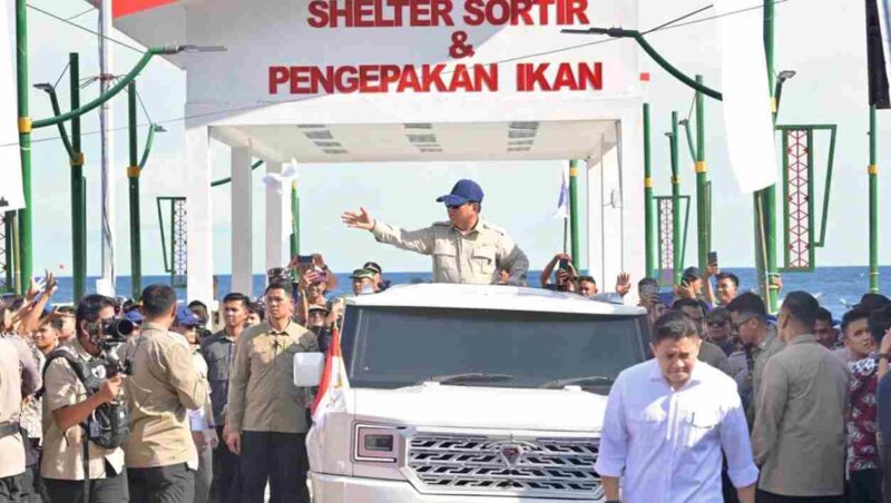 Presiden Prabowo Subianto meninjau langsung Kampung Nelayan Merah Putih (KNMP) di Kelurahan Leato Selatan, Kota Gorontalo, pada Sabtu, 9 Mei 2026. Foto: BPMI Setpres