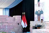 Presiden Prabowo Subianto memberikan sambutan dalam acara yang digelar di kompleks Kejaksaan Agung Republik Indonesia, Jakarta, pada Rabu, 13 Mei 2026. 