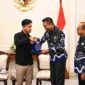 Wapres menerima audiensi jajaran pengurus Association of the Indonesian Tours and Travel Agencies Bali yang dipimpin Ketua DPD ASITA Bali, I Putu Winastra, di Istana Wakil Presiden, Jakarta, Selasa, 13 Mei 2026.