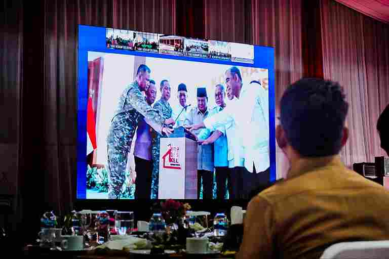 Zakiyuddin Harahap Hadiri Peresmian Operasional 1.061 Koperasi Merah Putih.