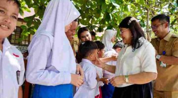 Bunda PAUD Pematangsiantar Liswati Wesly Silalahi.